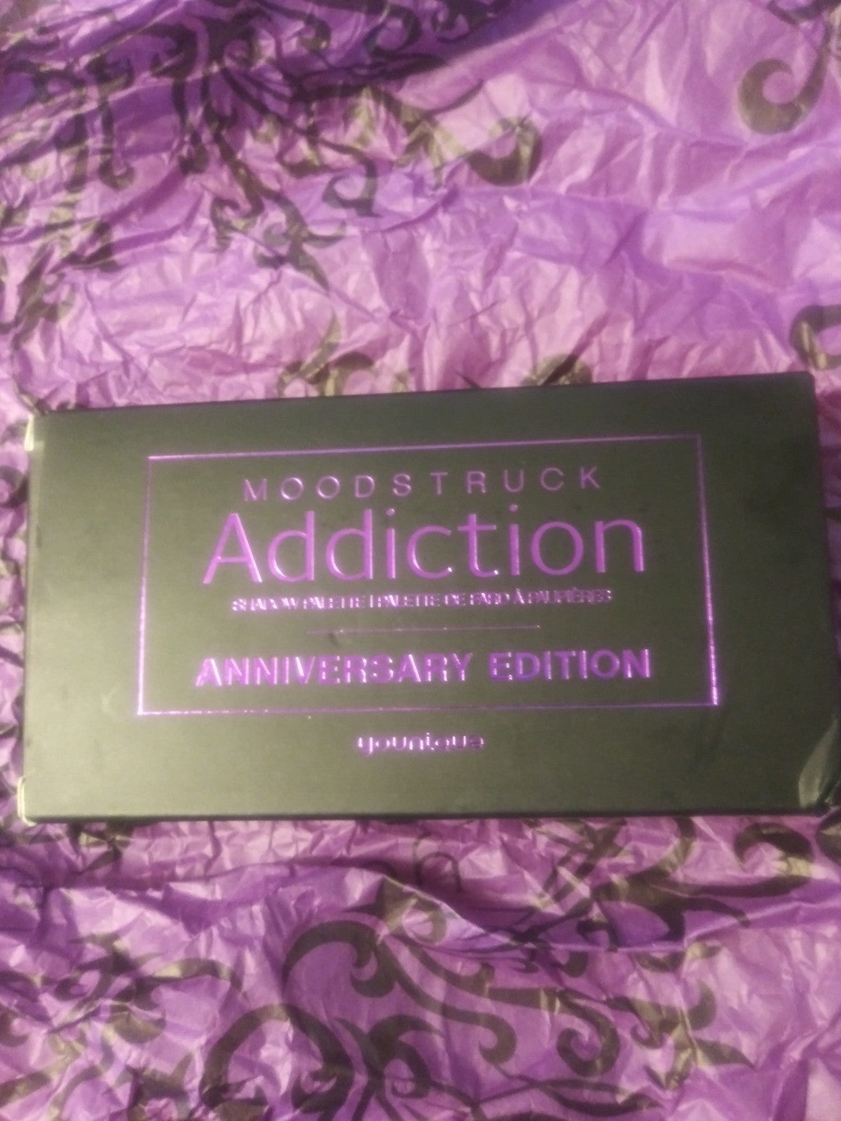 Younique anniversary palette -used 3x-
