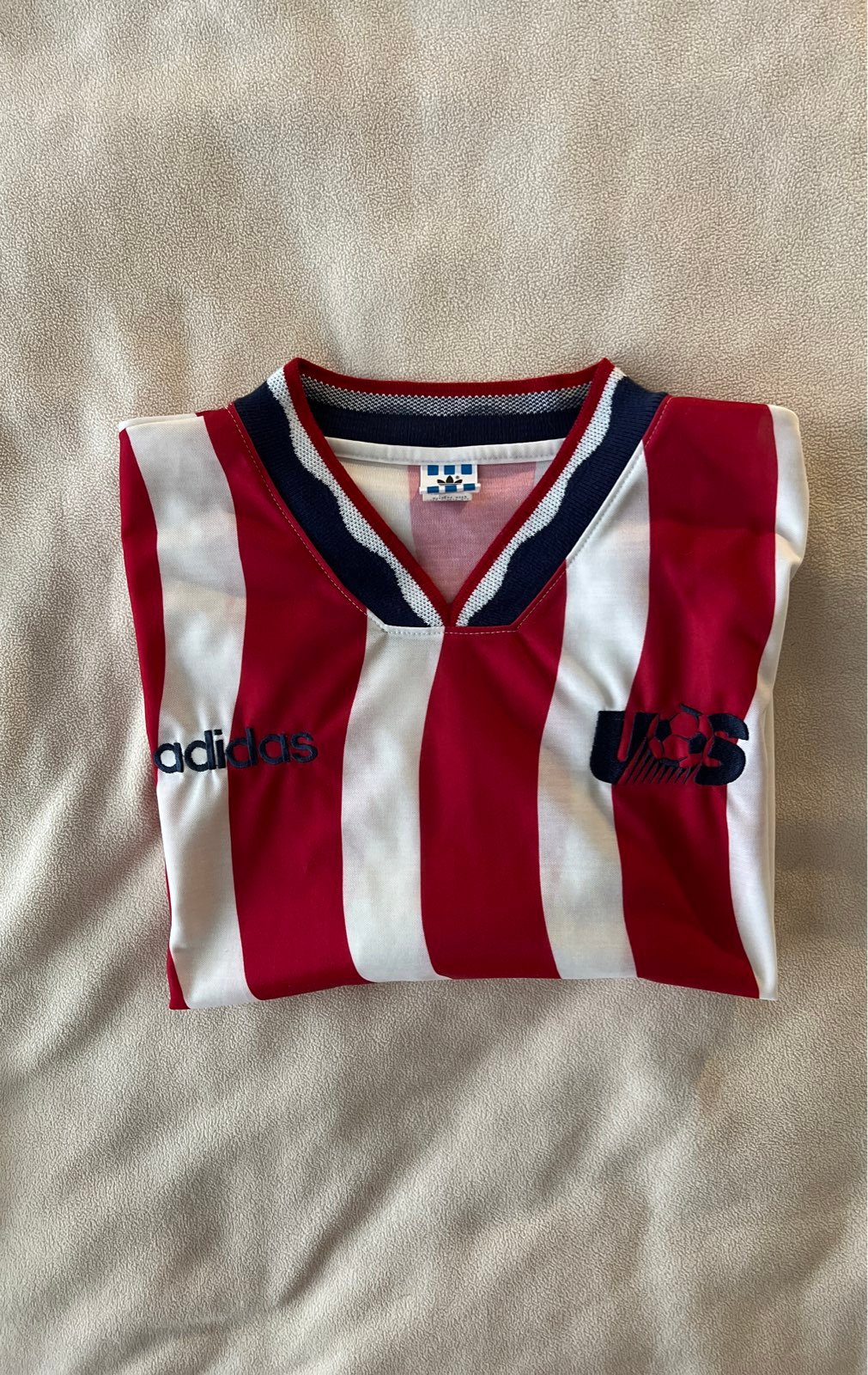 Soccer jersey vintage USA “bacon” size L