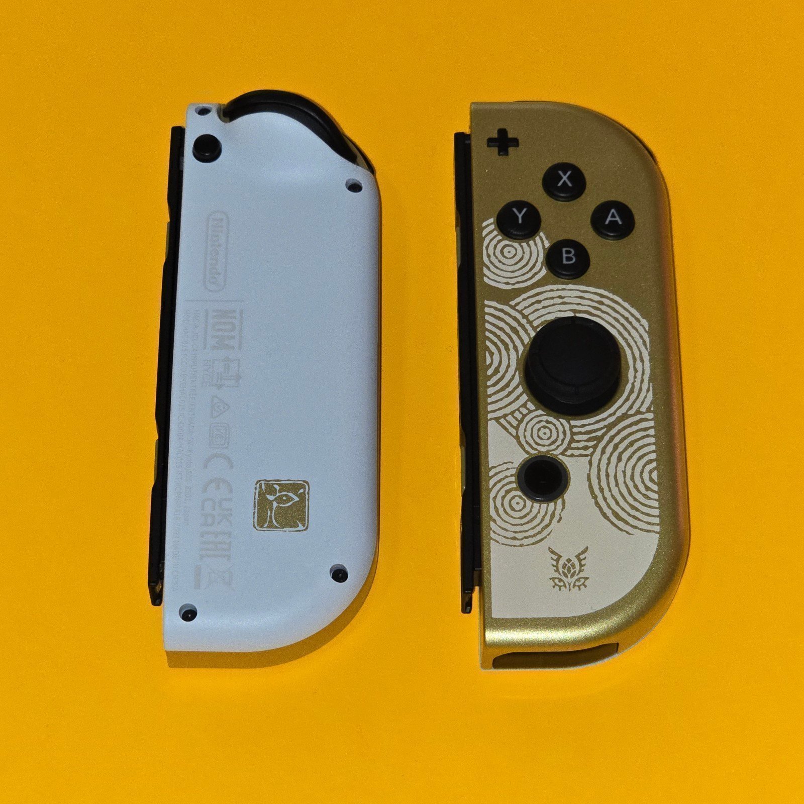 Nintendo Switch OLED Zelda Tears of the Kingdom Left Right Joycons Official