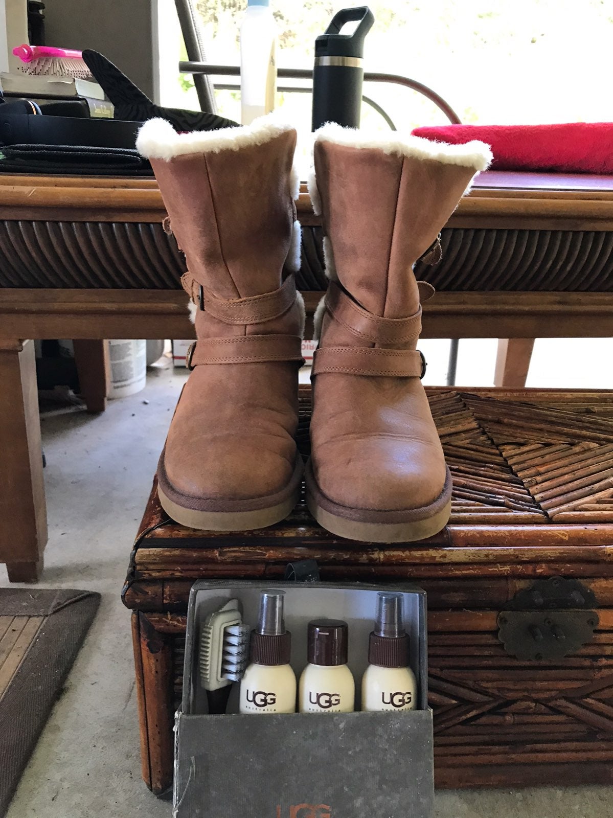 ugg boots size 8