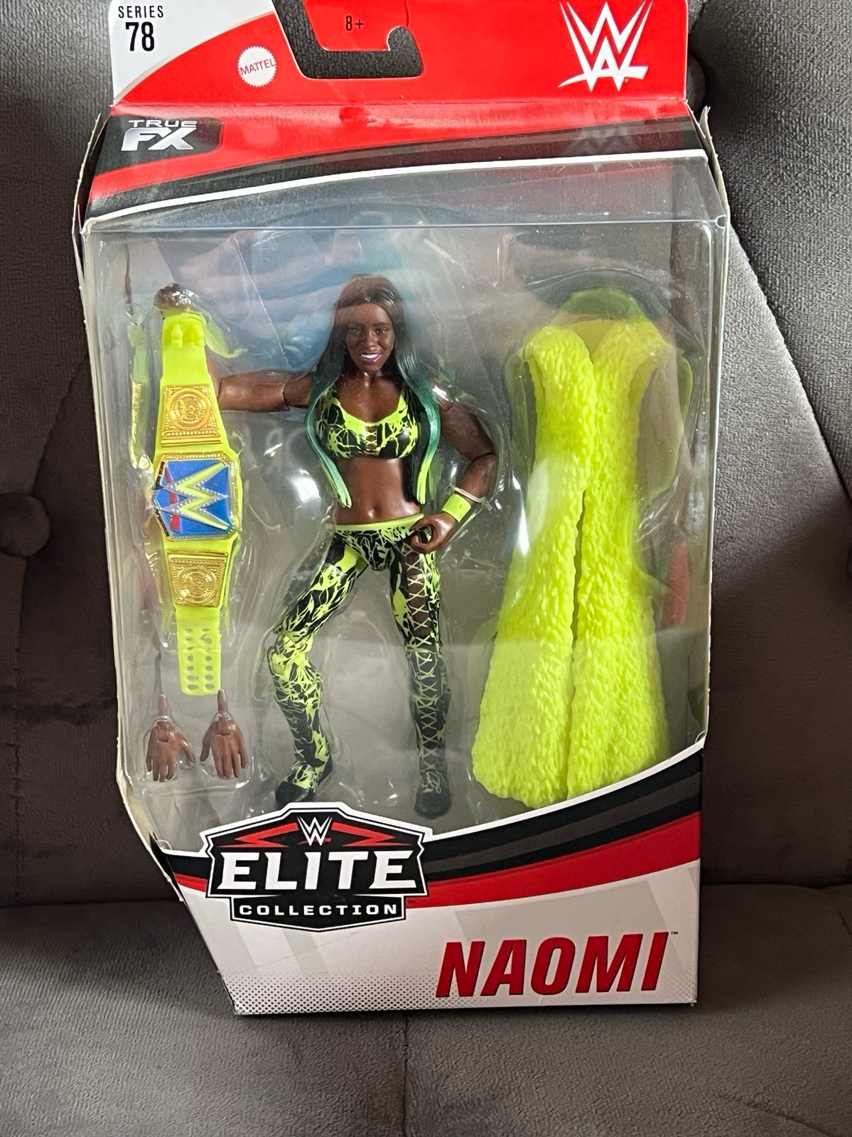 Mattel WWE Elite Collection Series 78 Naomi Wrestling