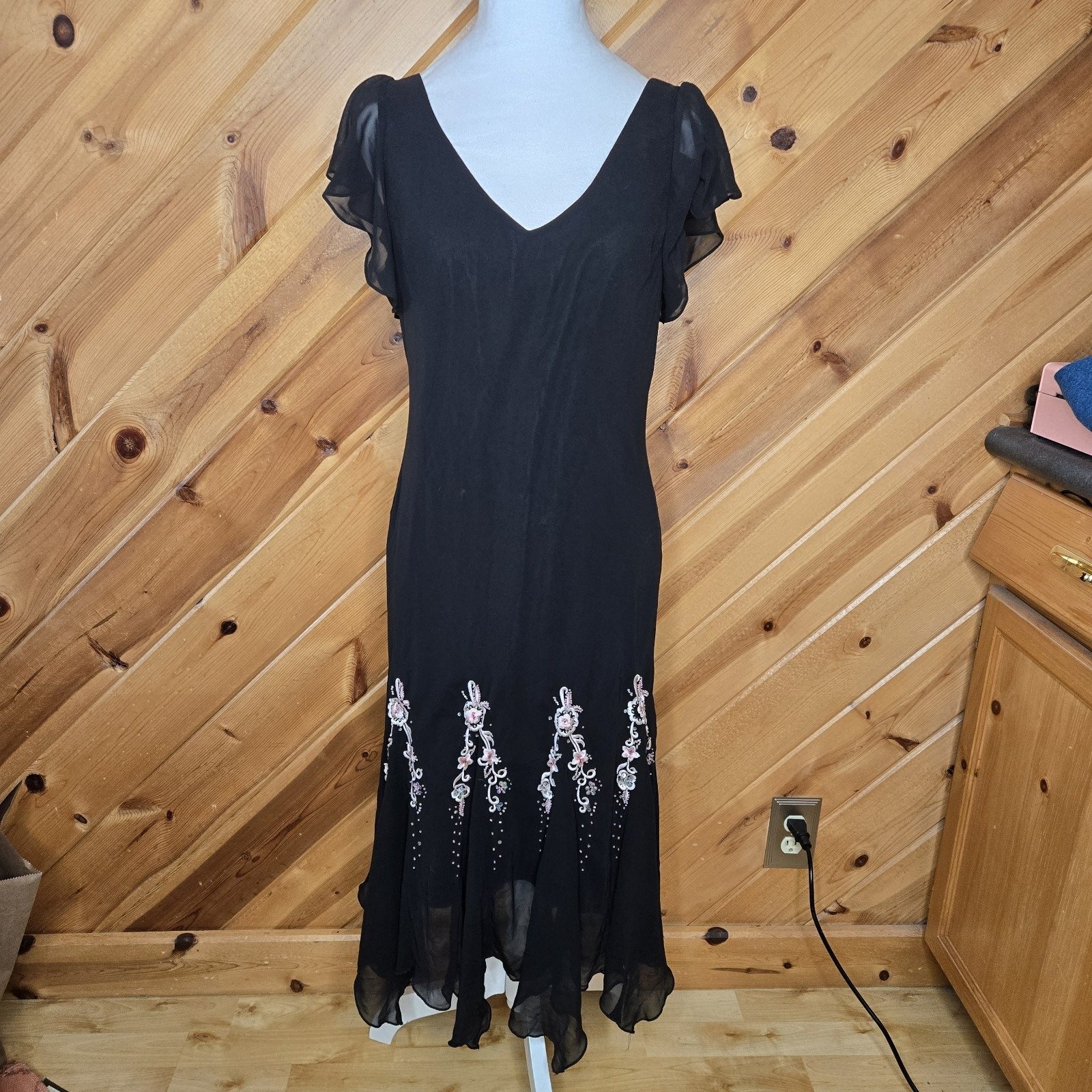 Dressbarn Collections Asymmetric Midi Dress Black Embroidered Flowers Y2K Sz 12
