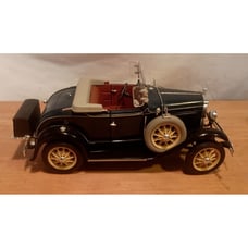 1931 Ford Model A convertible Motor City Classics Diecast 1:18 1999
