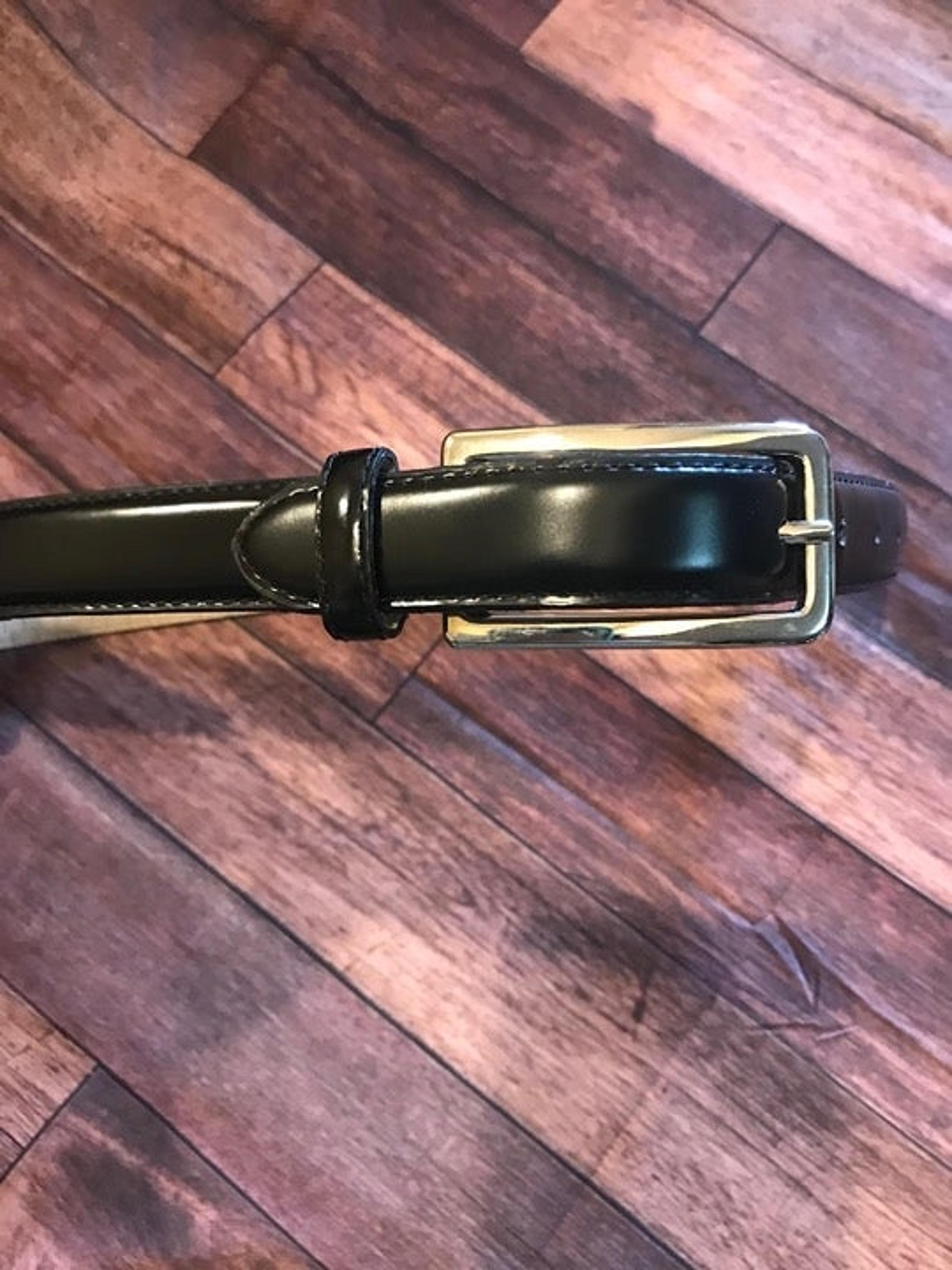 Vintage Leather Belt, Women’s , Black with Silver Hardware Small - Perry Ellis