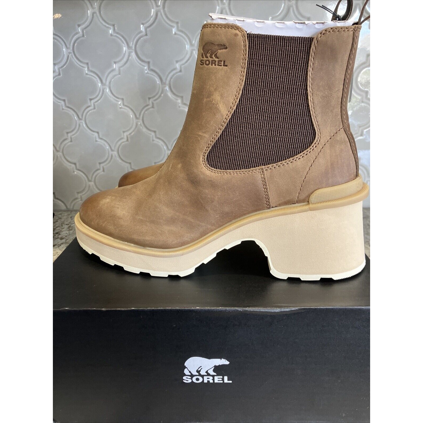 Sorel Women's Hi-Line Heel Chelsea Boot - Umber, Ceramic - Size 11