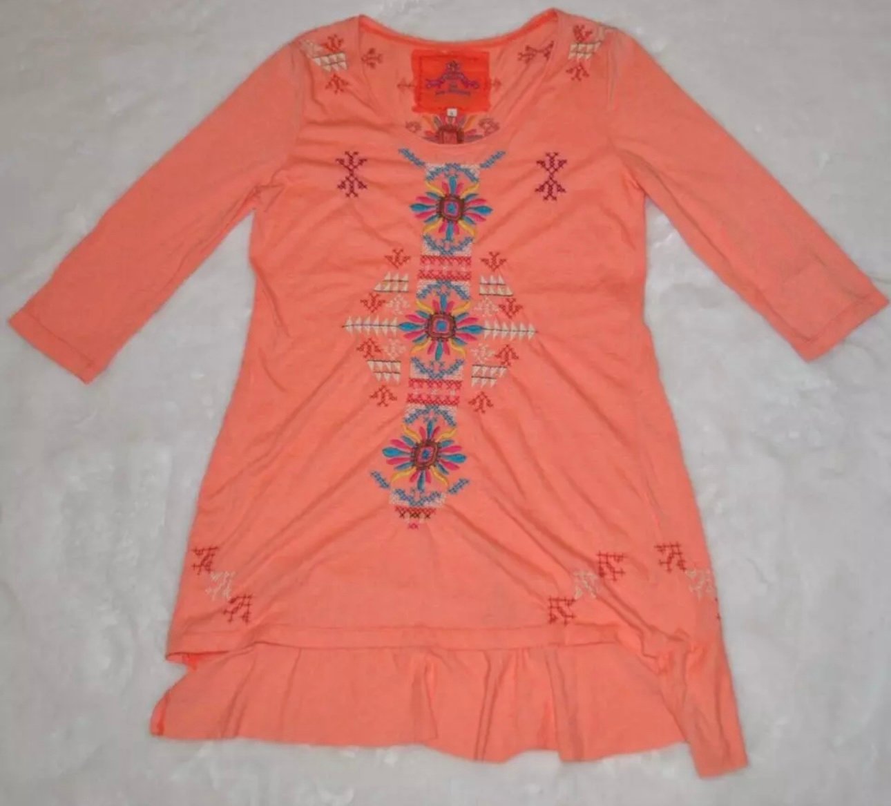 Johnny Was Embroidered Scoop Neck Tunic Top size Small NWOT