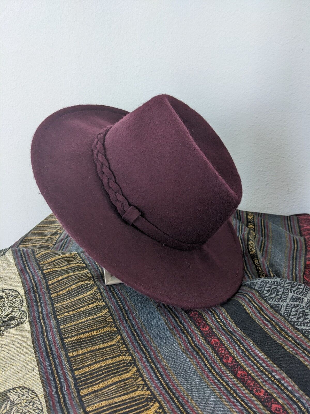 Urban Outfitters Silence + Noise Women Hat Burgundy Wide Brim 100% Wool