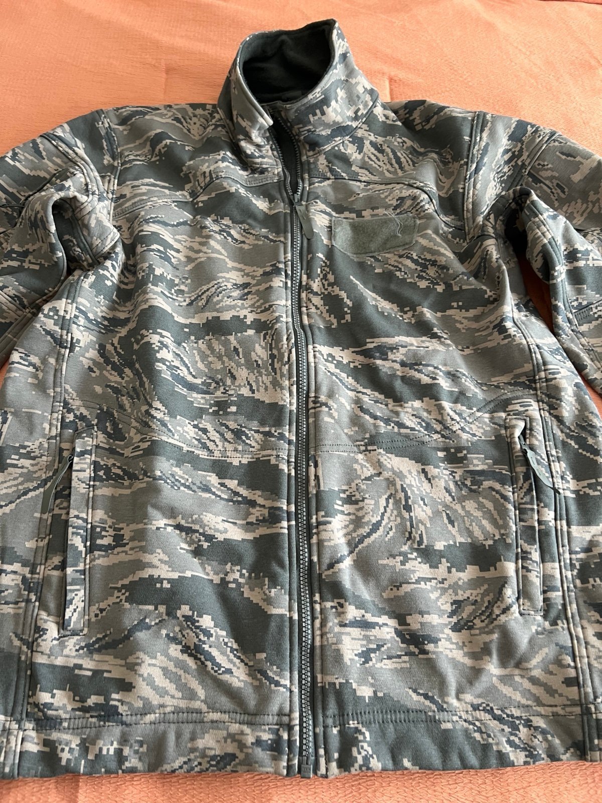 Men’s Massif Mountain Gear Camo Tactical Jacket Sz L