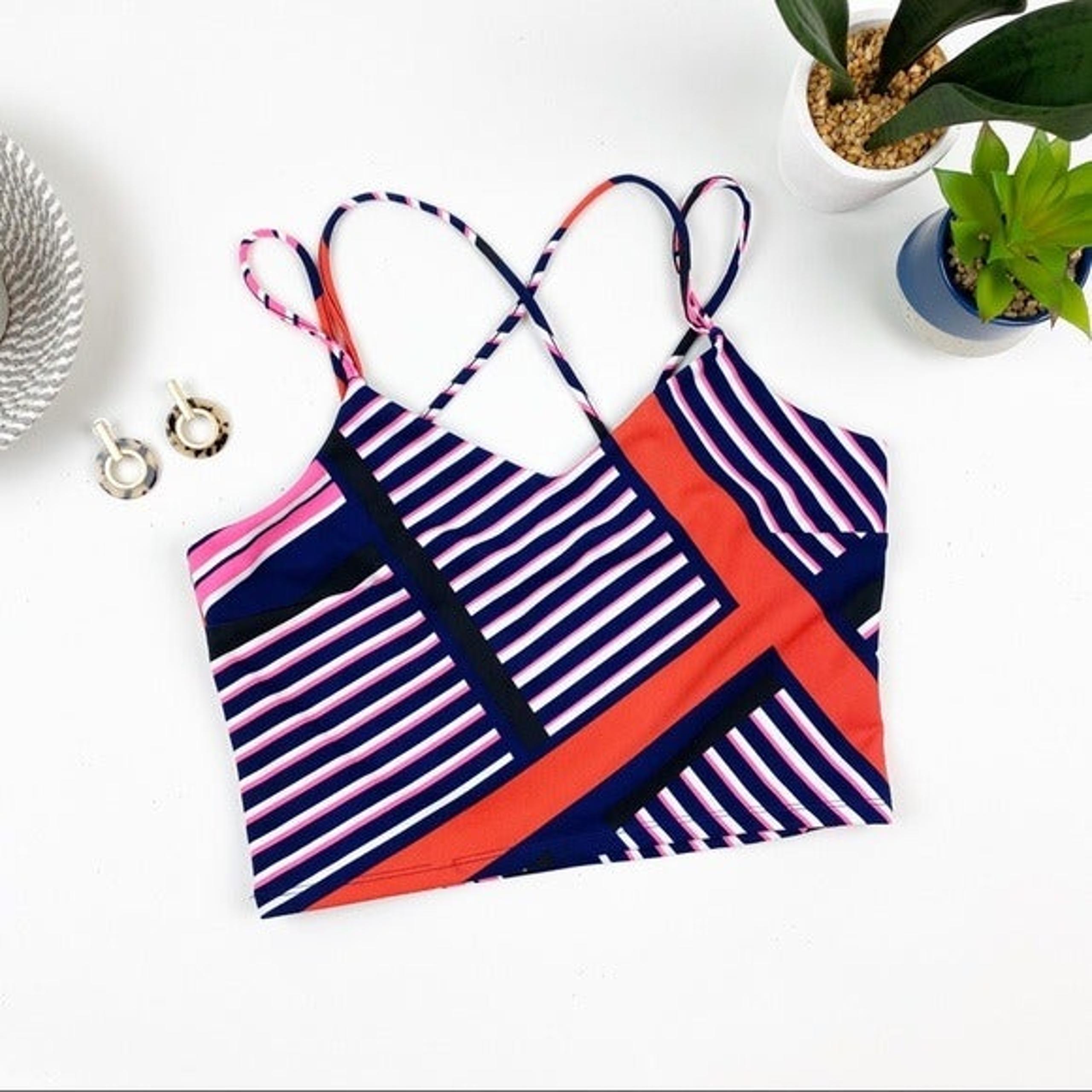 EXPRESS Crop Strappy Tank Top Striped M