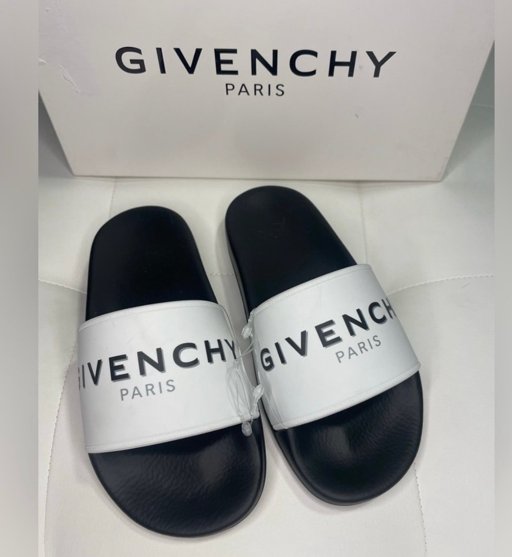 Givenchy kids pool slides