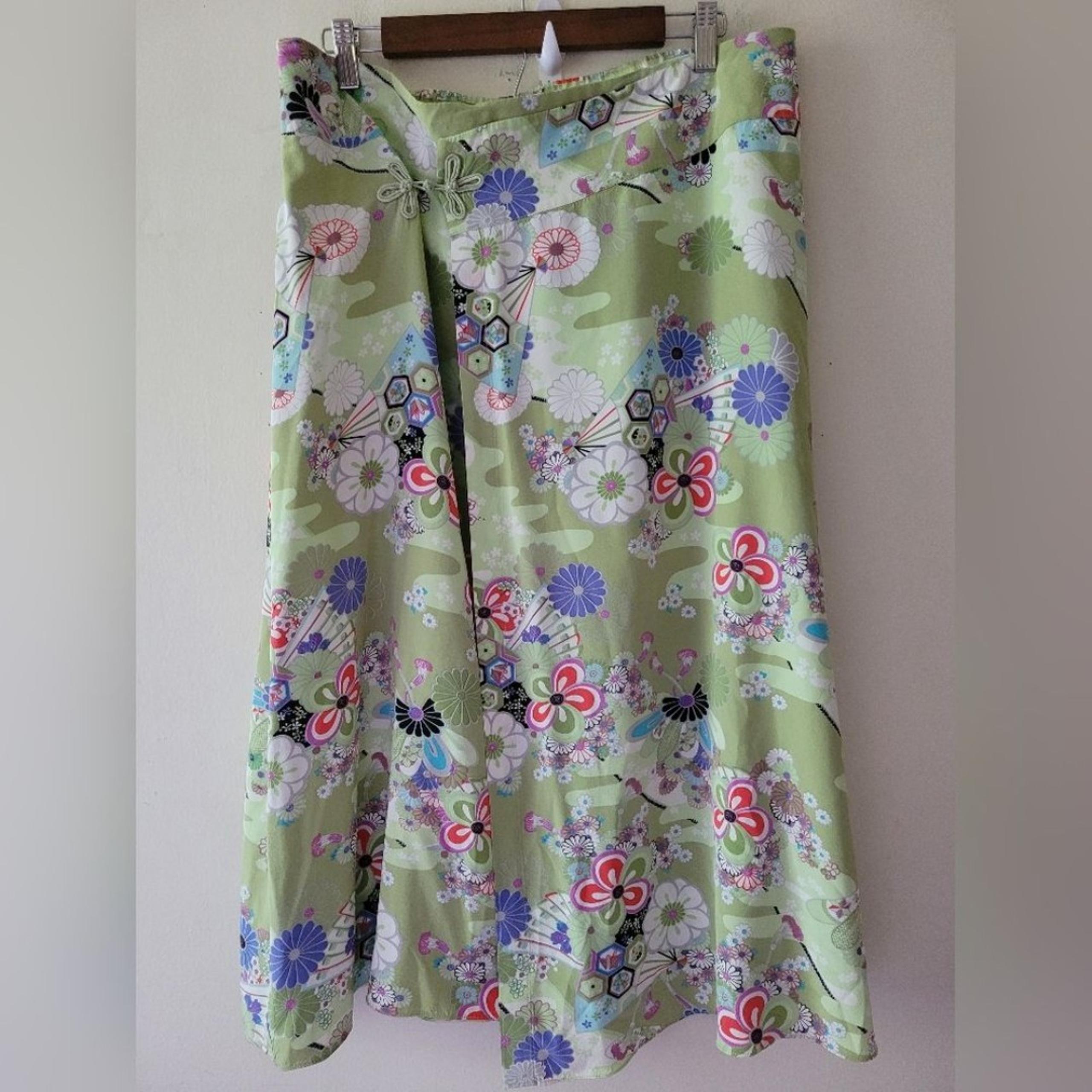 Vintage Diane Von Furstenberg Silk Assets Retro Boho Art To Wear Silk Wrap Skirt