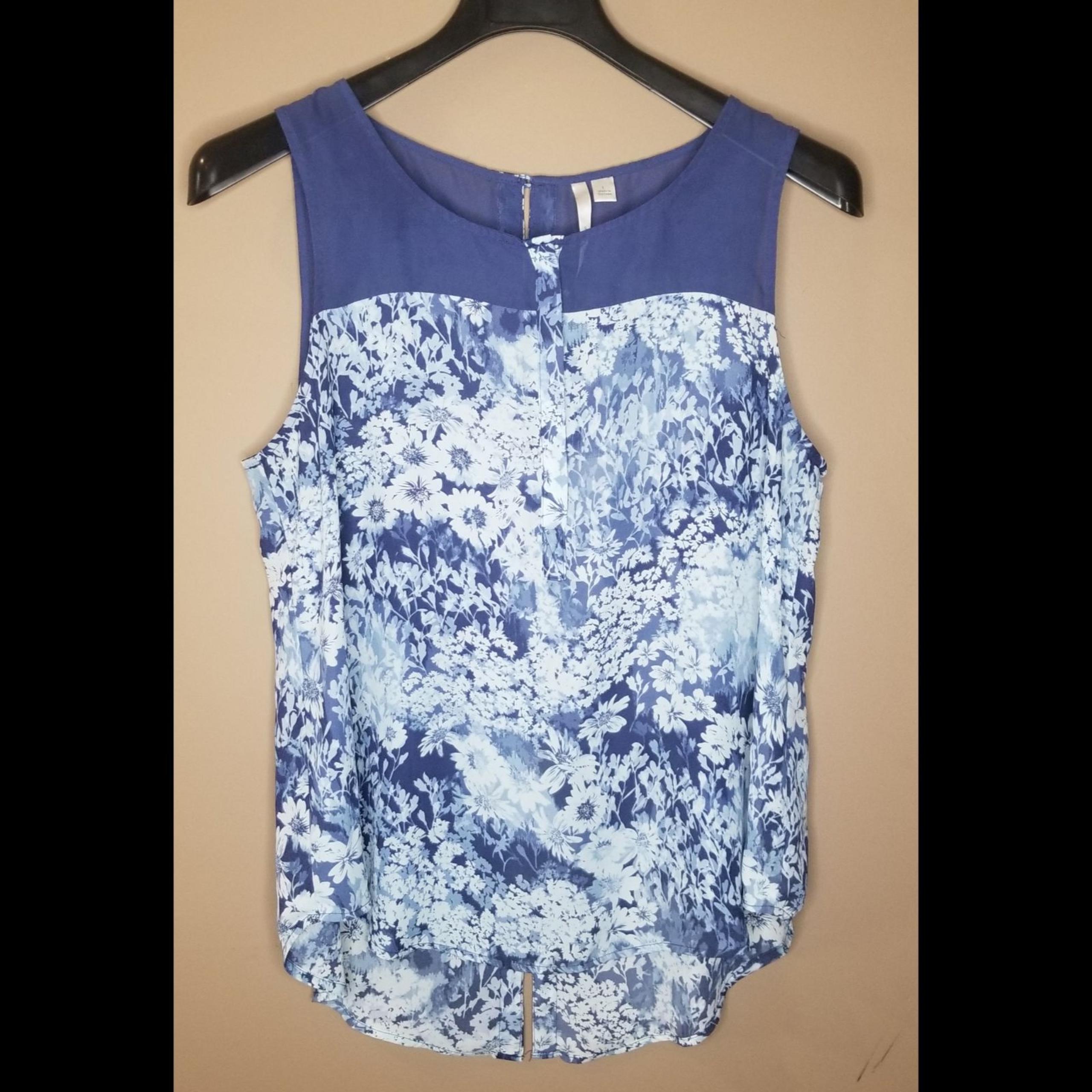 Lc Lauren Conrad sleeveless floral top