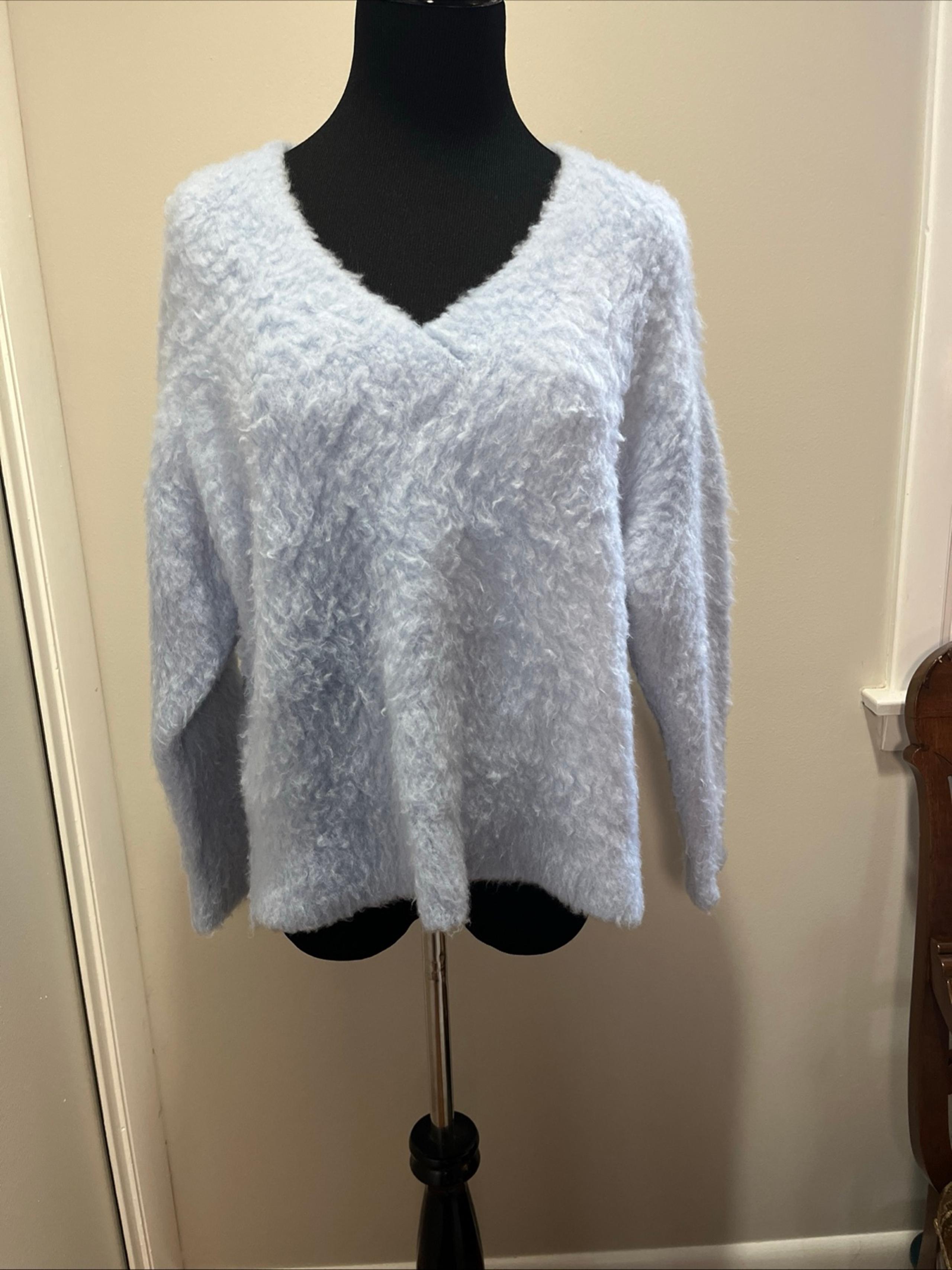 ANTHROPOLOGIE MAEVE FLUFFY V-NECK COZY PULLOVER SWEATER SIZE XS BLUE