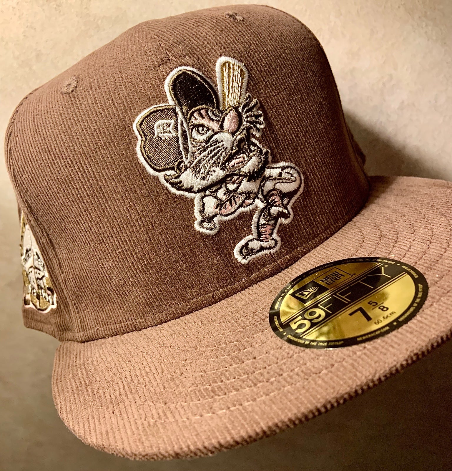 Exclusive custom corduroy Detroit Tigers (Coked Out Tiger) - sz 7 5/8