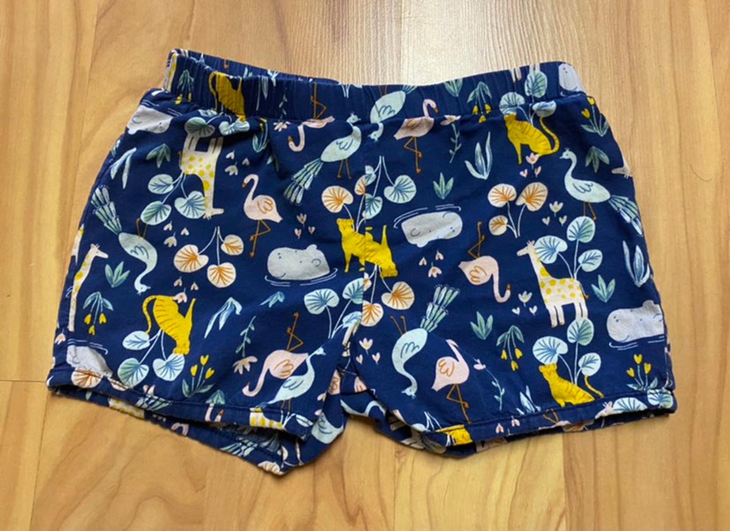 Girls Carter’s Navy Blue Safari Print Shorts 3T