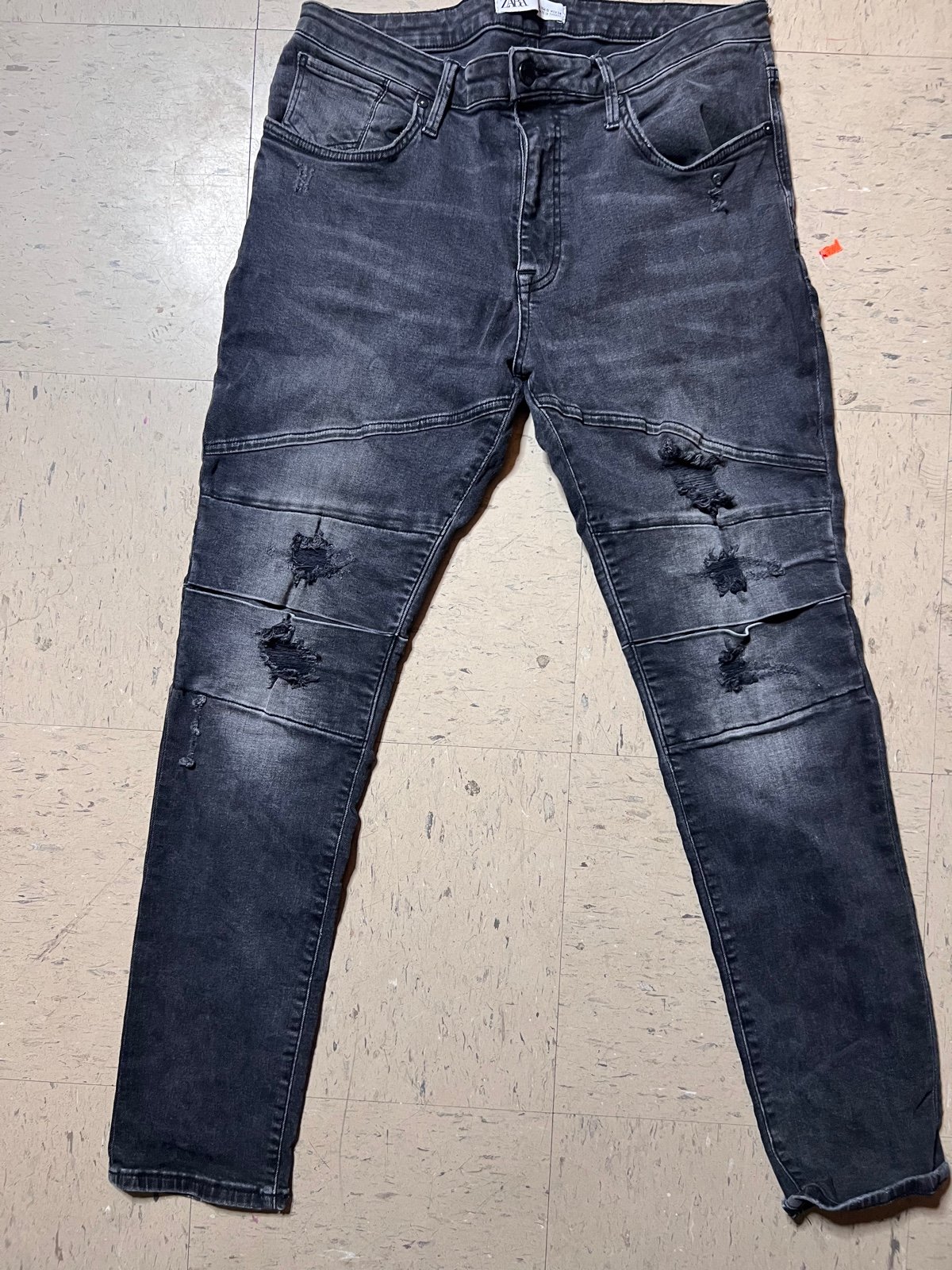Zara Jeans