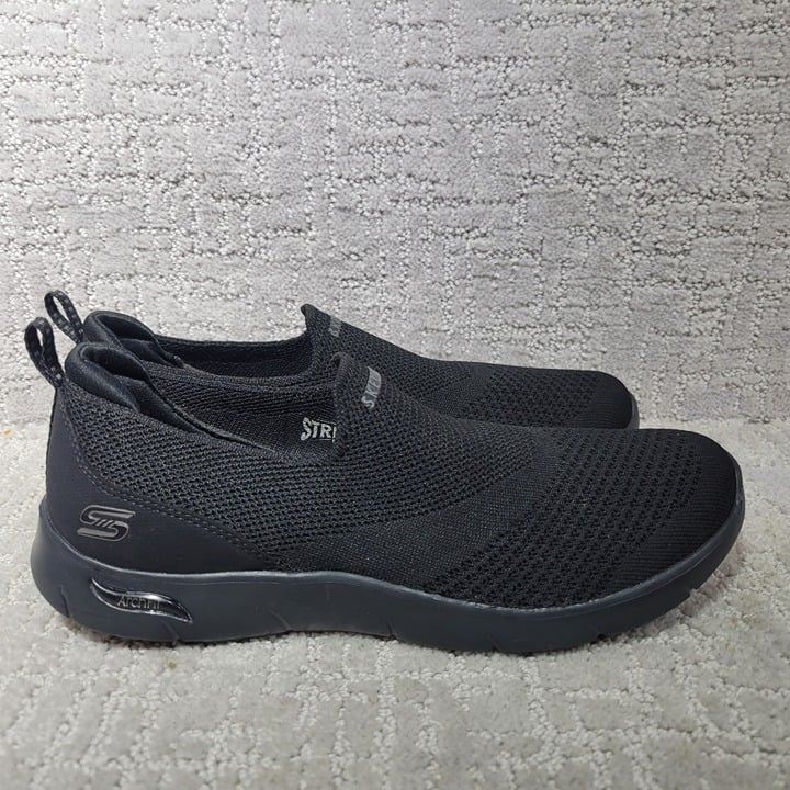 Skechers Arch Fit Refine Don't Go Women's Size US 9 Slip On Sneakers Shoes