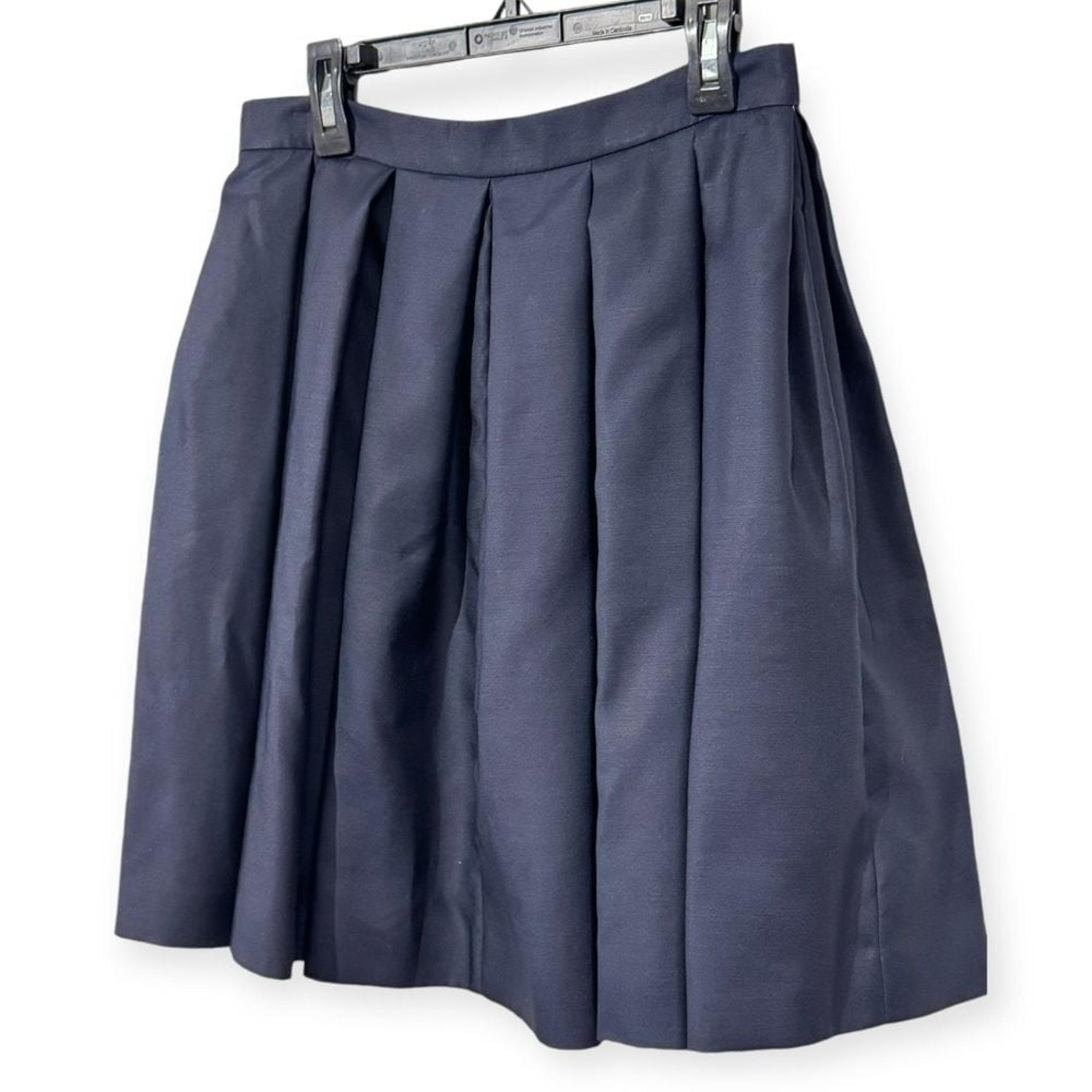 AUTHENTIC Burberry London Pleated Wool/Silk Mini Skirt with Black Zipper US-6