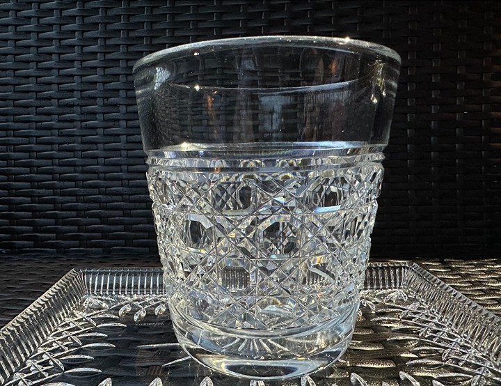 Rare Vtg Mid-Century Modern(MCM) 5 x6 Cut Crystal Ice Bucket,Excellent Condition
