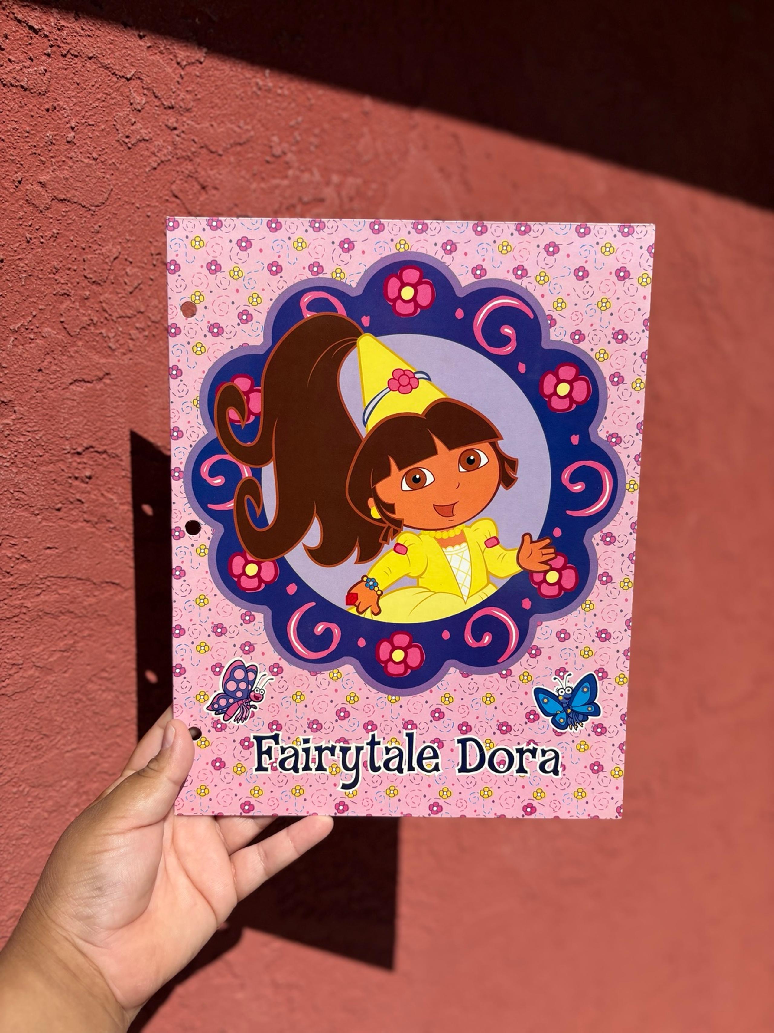 2004 Dora The Explorer Fairytale Dora School Folder