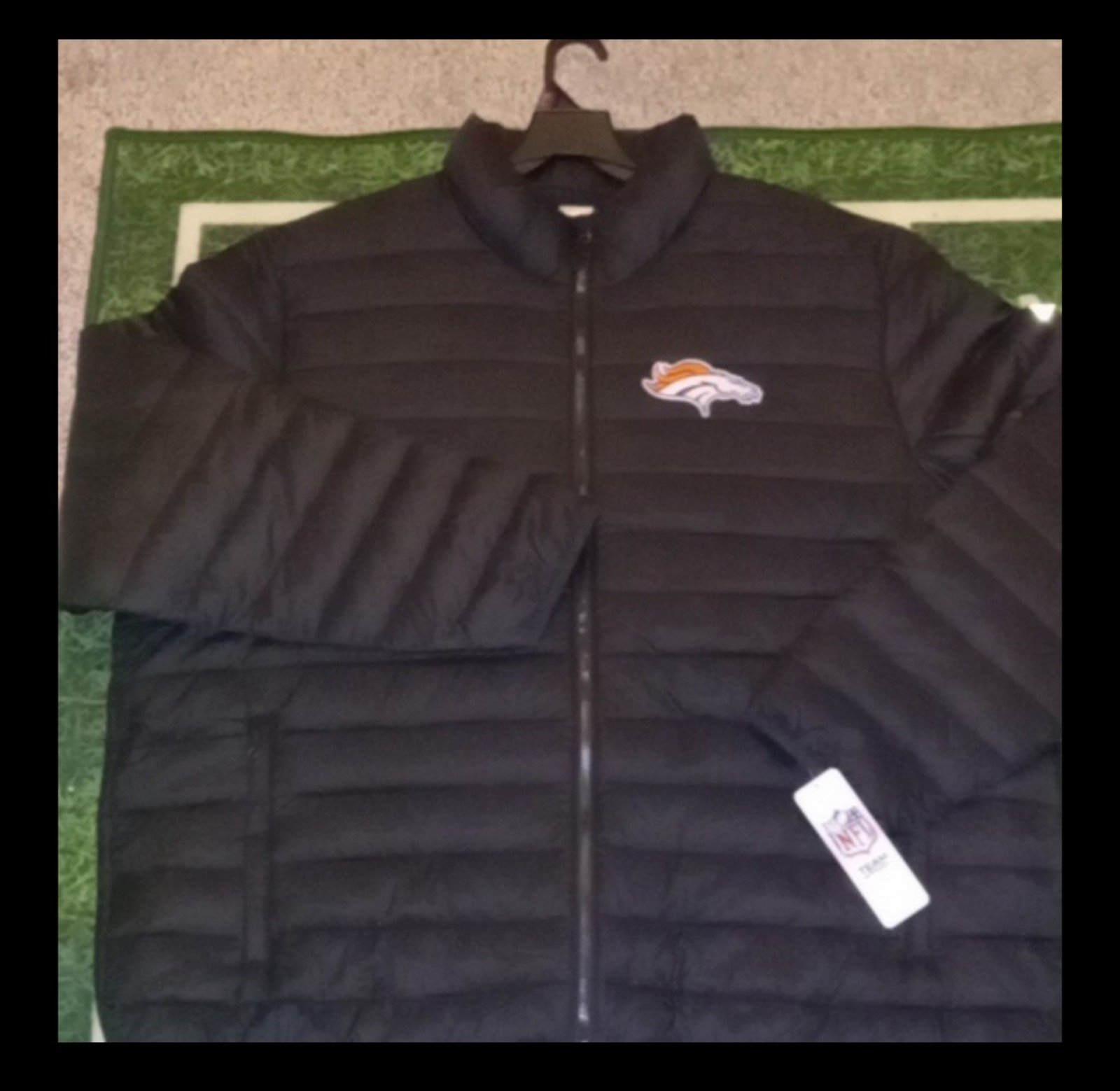 Denver Broncos Full Zip Puffer Jacket Winter Coat NWT...embroidered team graphi