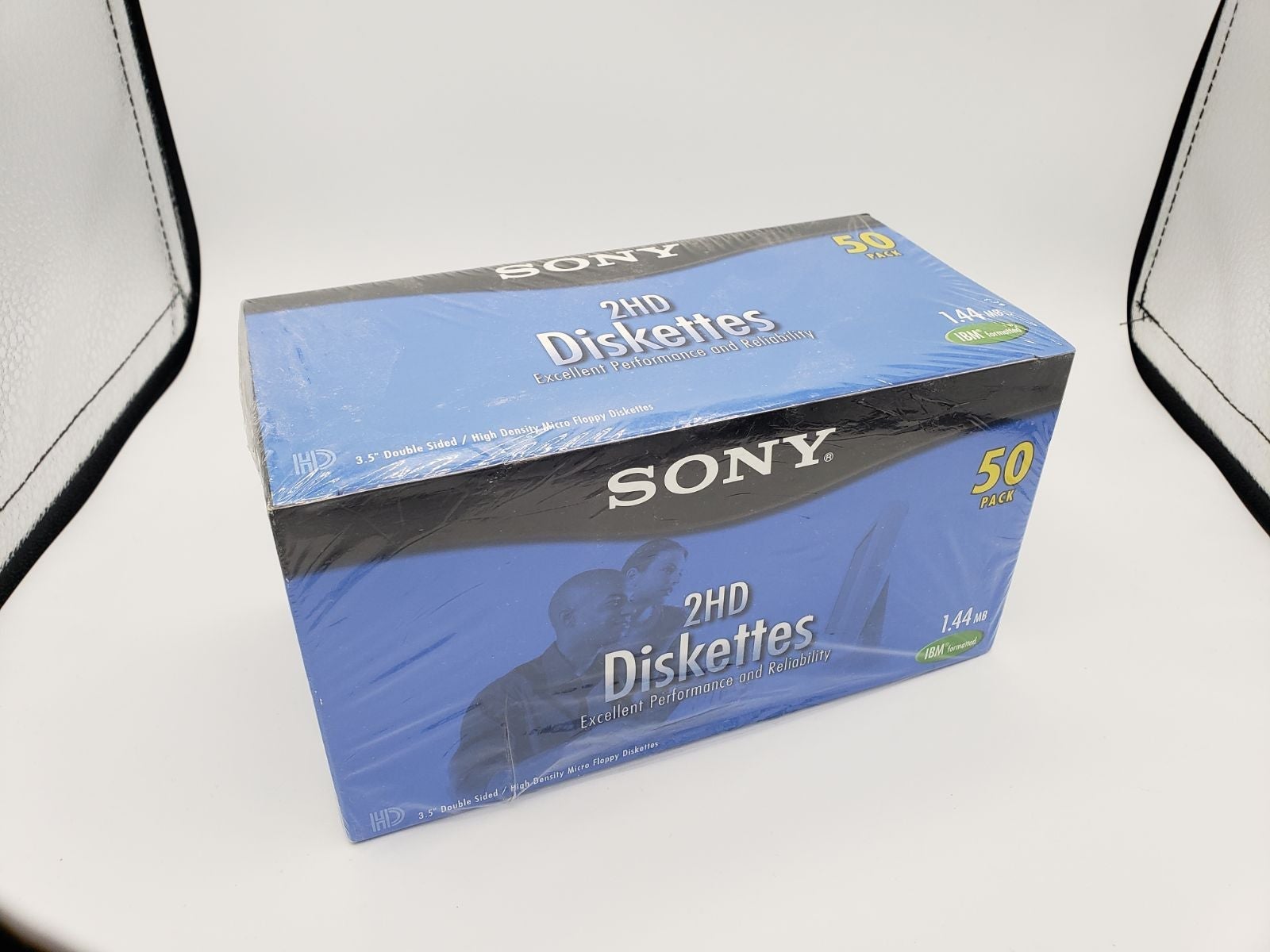 Sony 50MFD2HDLF 2HD 3.5-Inch IBM Formatted Floppy Disks (50-Pack)