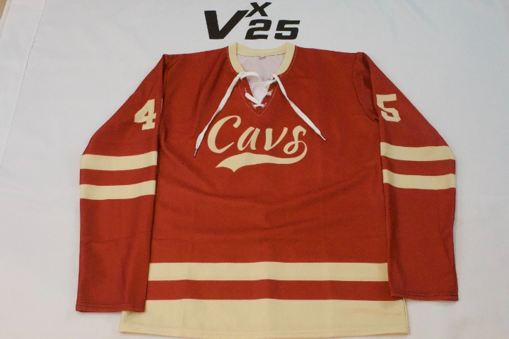 NEW Men's Cleveland Cavaliers Donovan Mitchell Long Sleeve Hockey Jersey Sz Md