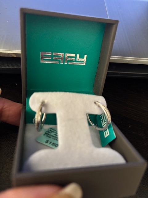 NIB Effy Sterling Silver Diamond Huggie Hoop Earrings 925 SS 1/10 Carat Ret 160