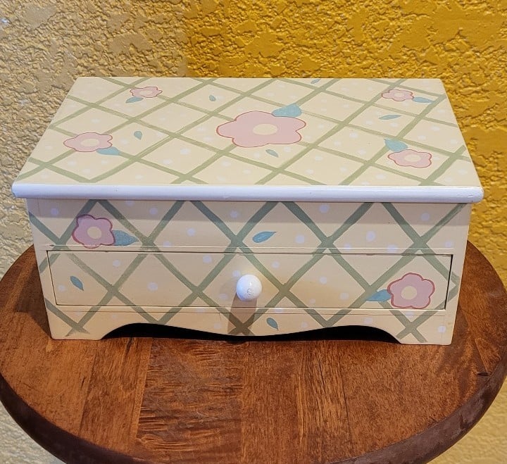 Rare Decoline Exclusive Design Jewelry Box