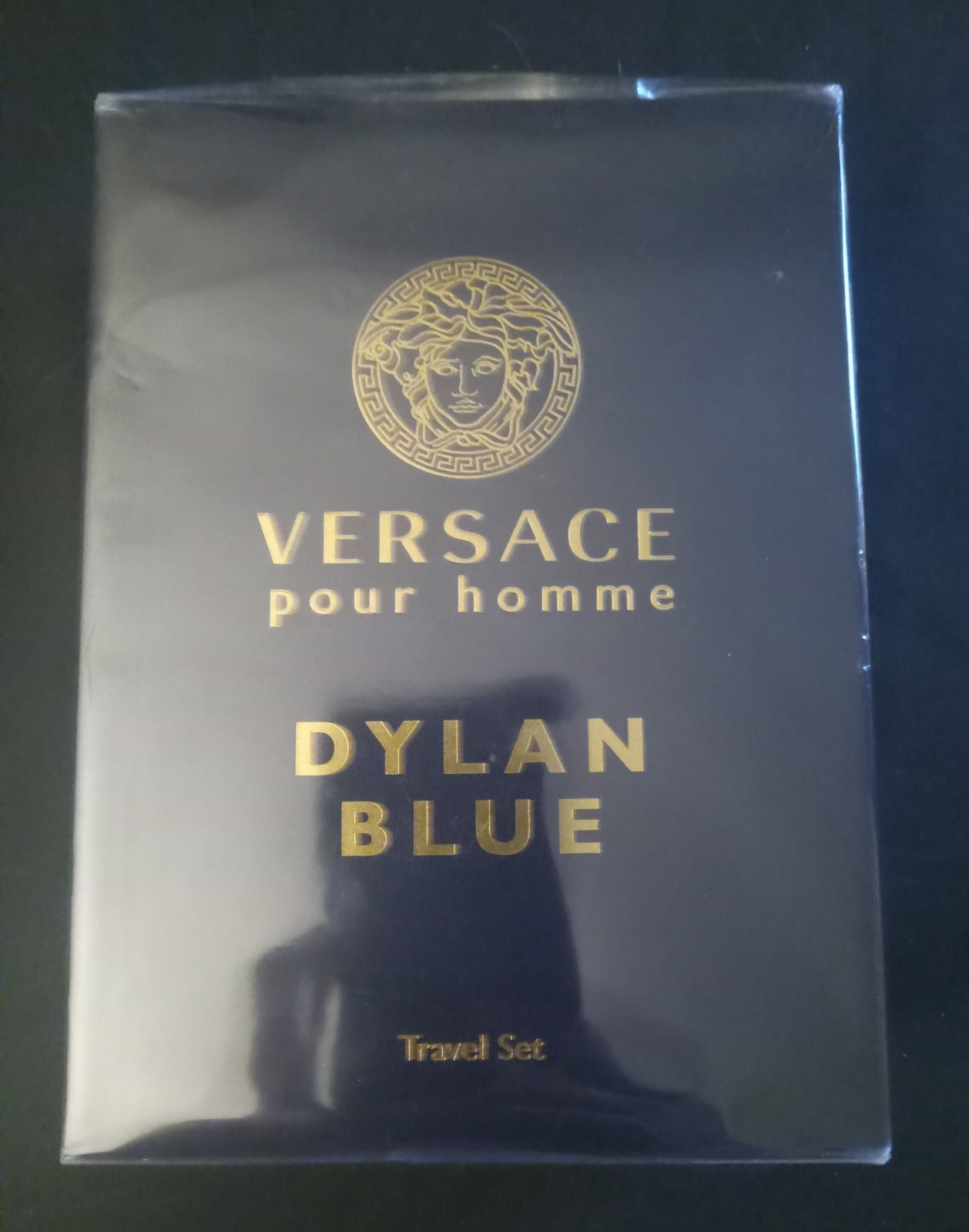 Mens perfumed travel set