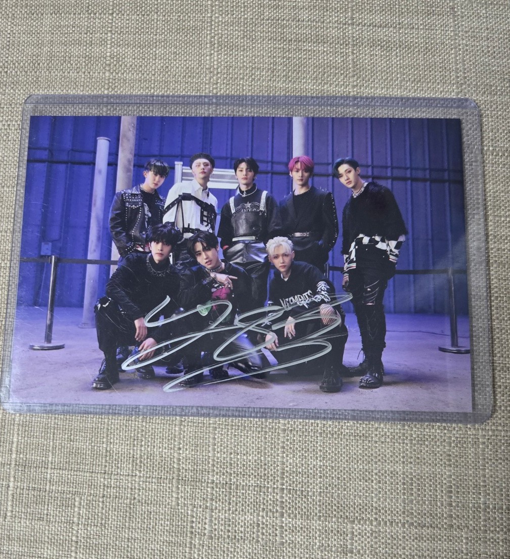 Stray Kids Felix postcard signed