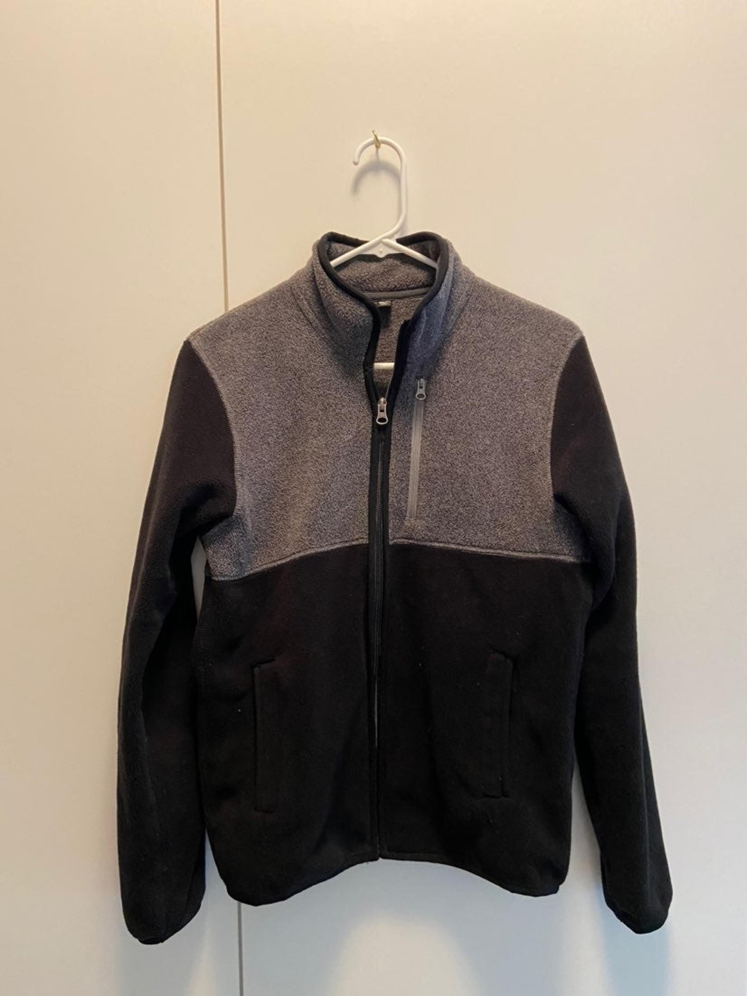 Uniqlo fleece bomber jacket