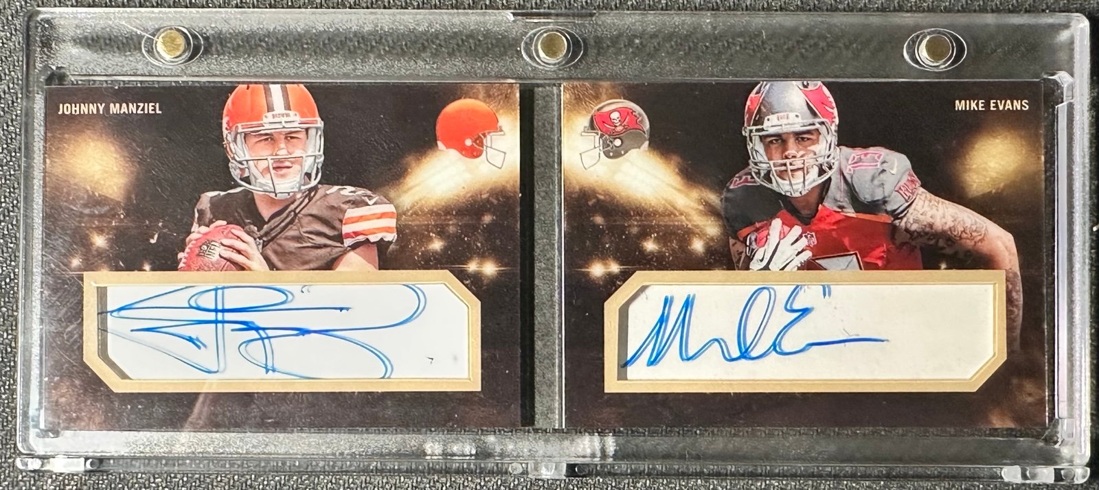 2014 Playbook Johnny Manziel Mike Evans Dual Booklet Auto /5