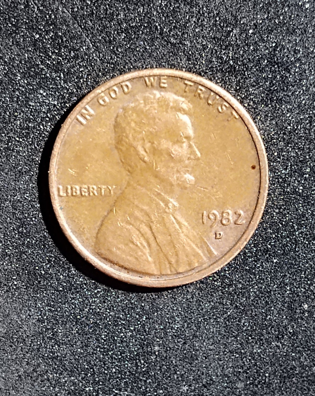 1982 d, small date, 3+ grams, rare copper penny