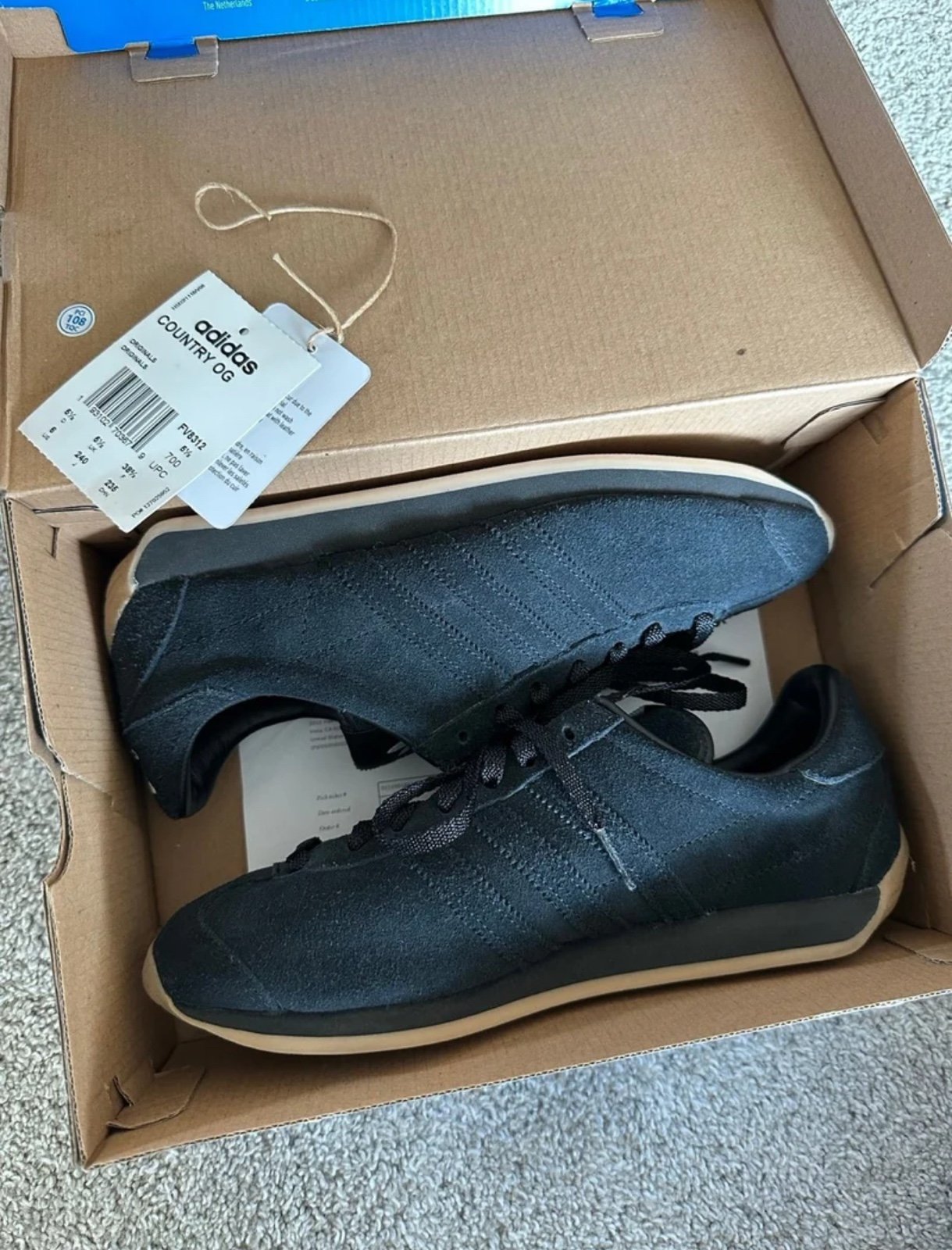 HTF Khaite Adidas Country OG Sneaker, fits W size 7