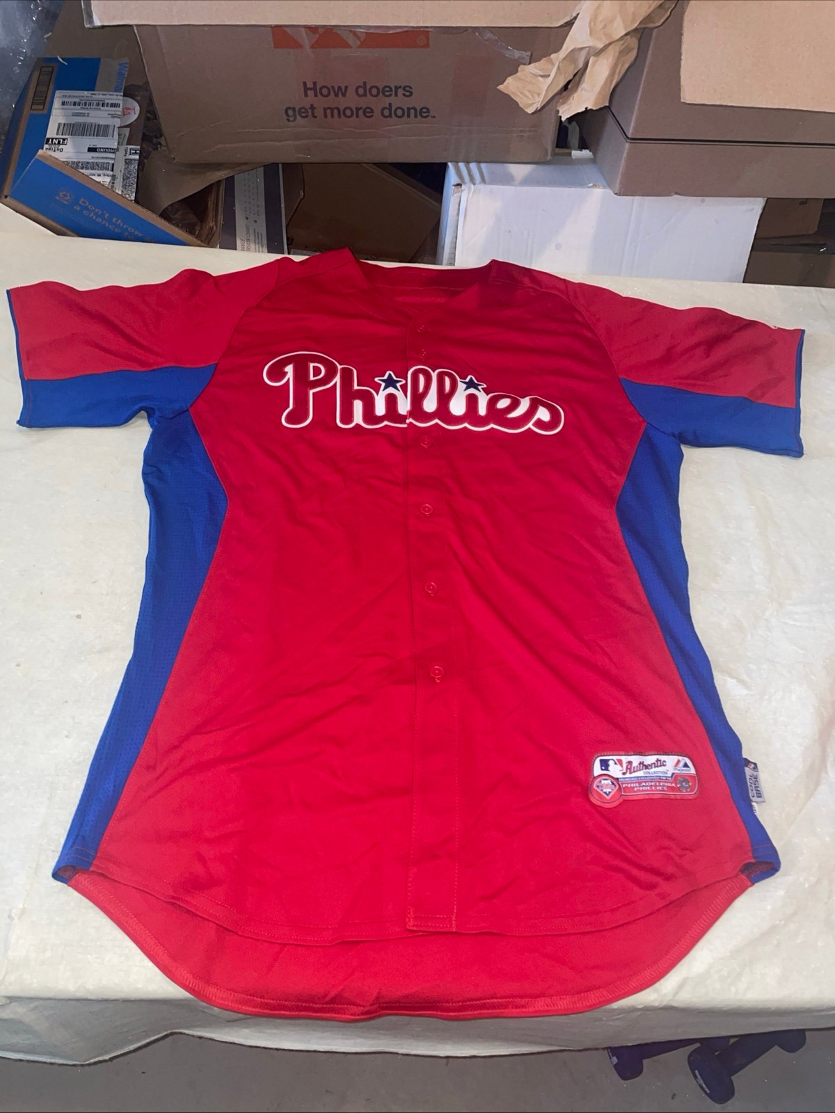 XL NWT Brand New 2018 MLB Philadelphia Phillies Phills Red