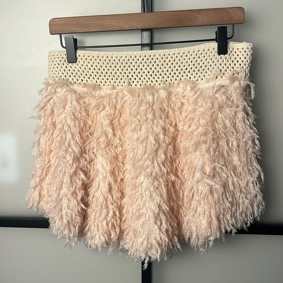 NWT SHUG! Feather Mini Fancy Skirt in Champagne Size Medium