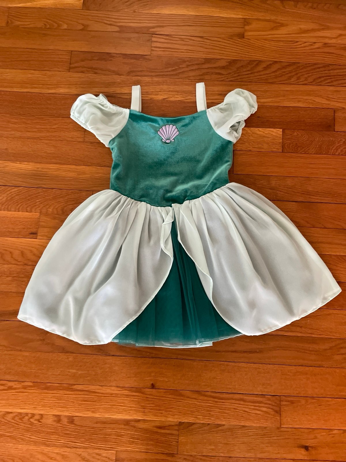 Taylor Joelle Ariel Size 5 Dress