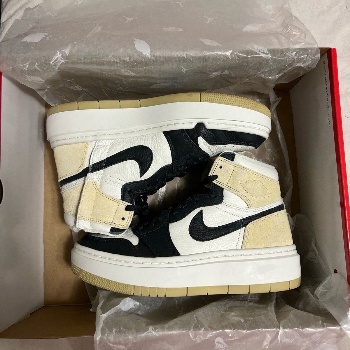 Nike Jordan 1 elevate high size 8.5