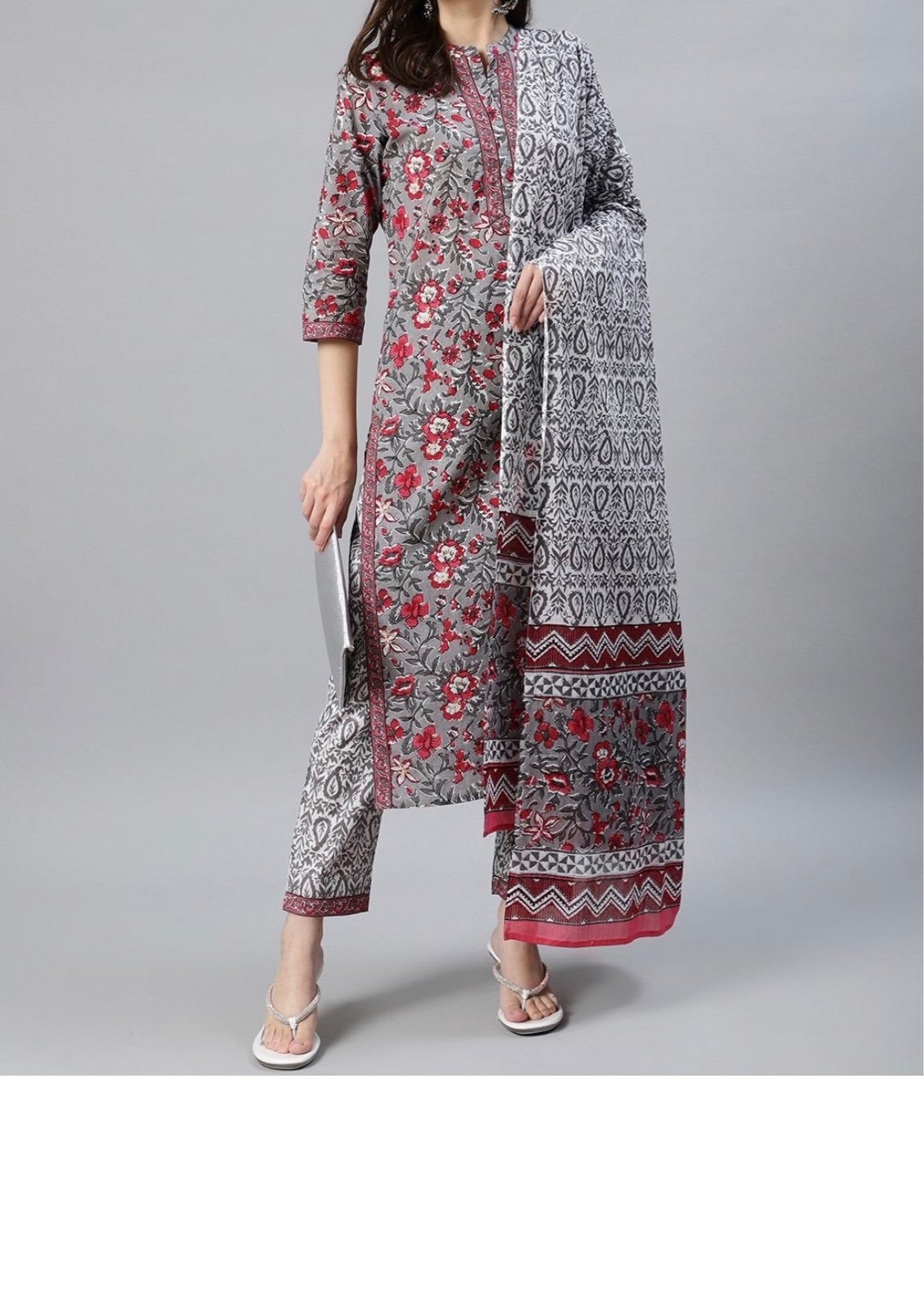 Indian kurta pajama with dupatta