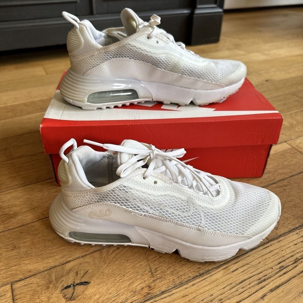 Nike Air Max 2090 (GS) Sneakers Low Triple White Youth 7 CJ4066-102