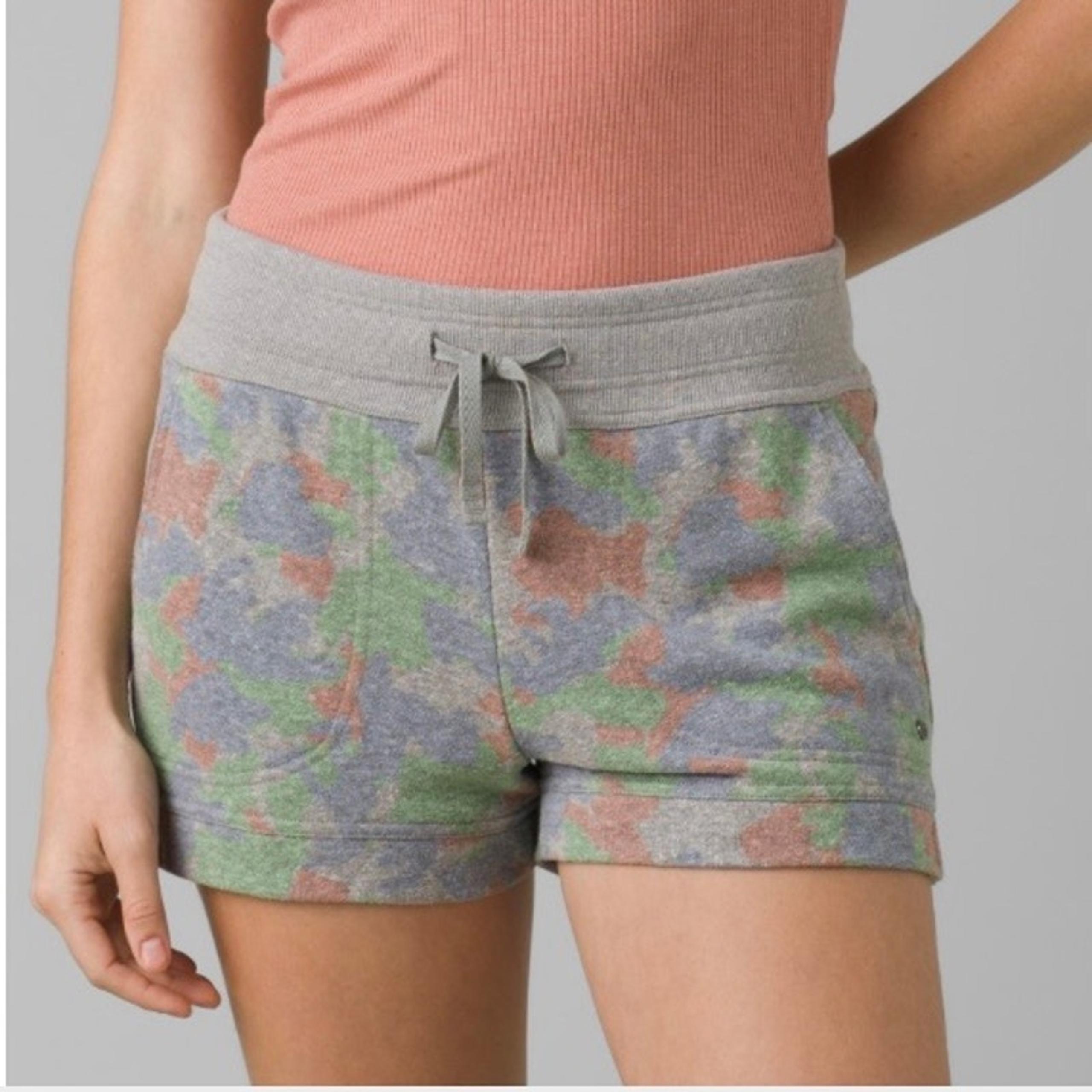 NWT Prana Gray Soft Hemp Blend Cozy Up Short