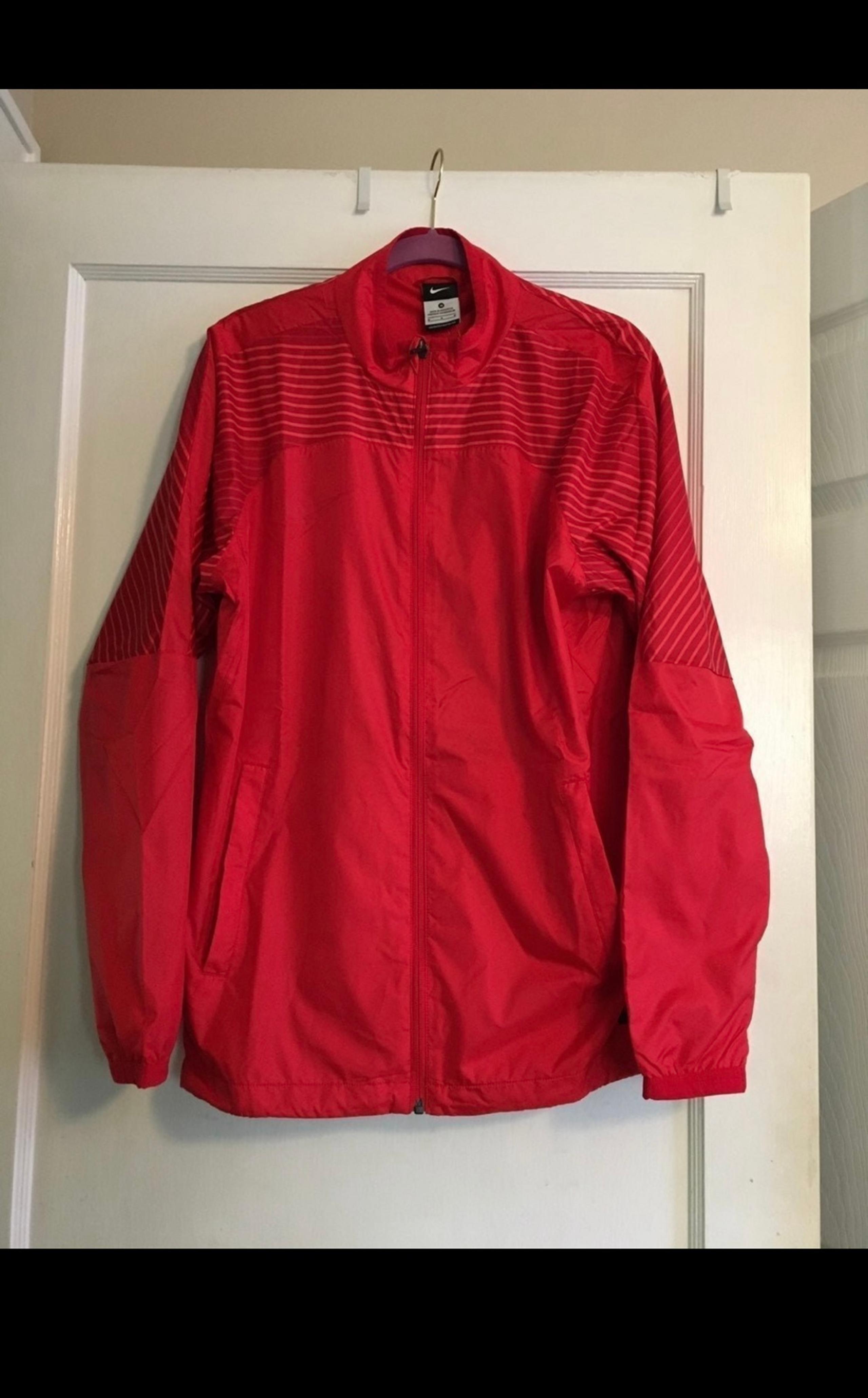 NWT Men’s Authentic Nike Swoosh Logo Soccer Futbol logo Zip Up warm Up Jacket