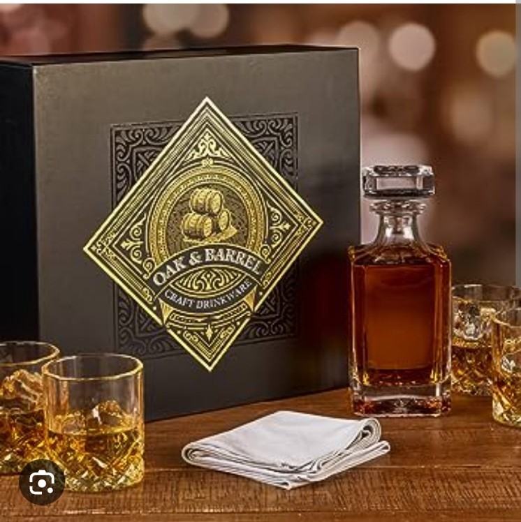 Oak and Barrel Decanter Set