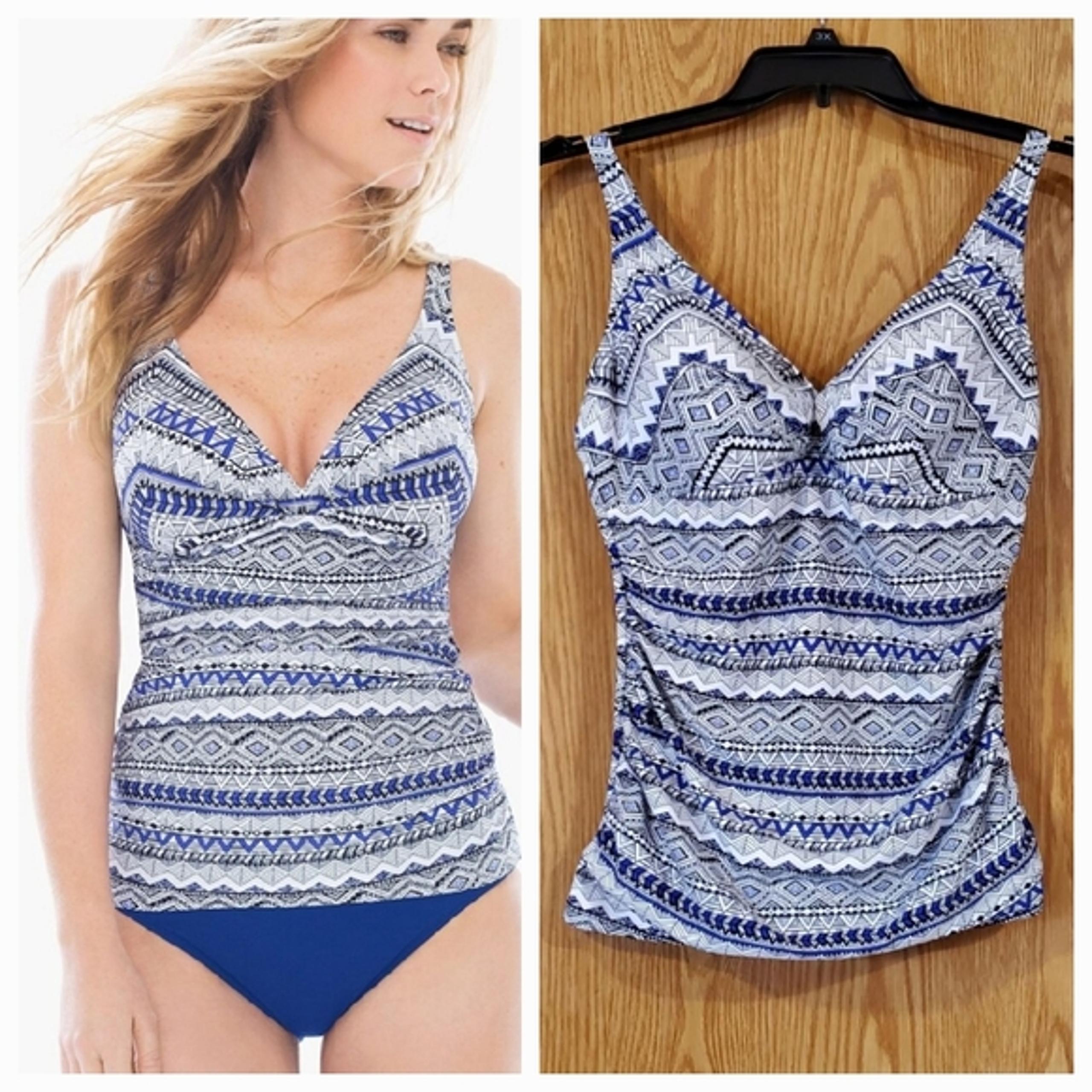 Profile by Gottex Ixtapa tankini top ruched,wire free shelf bra size 40D