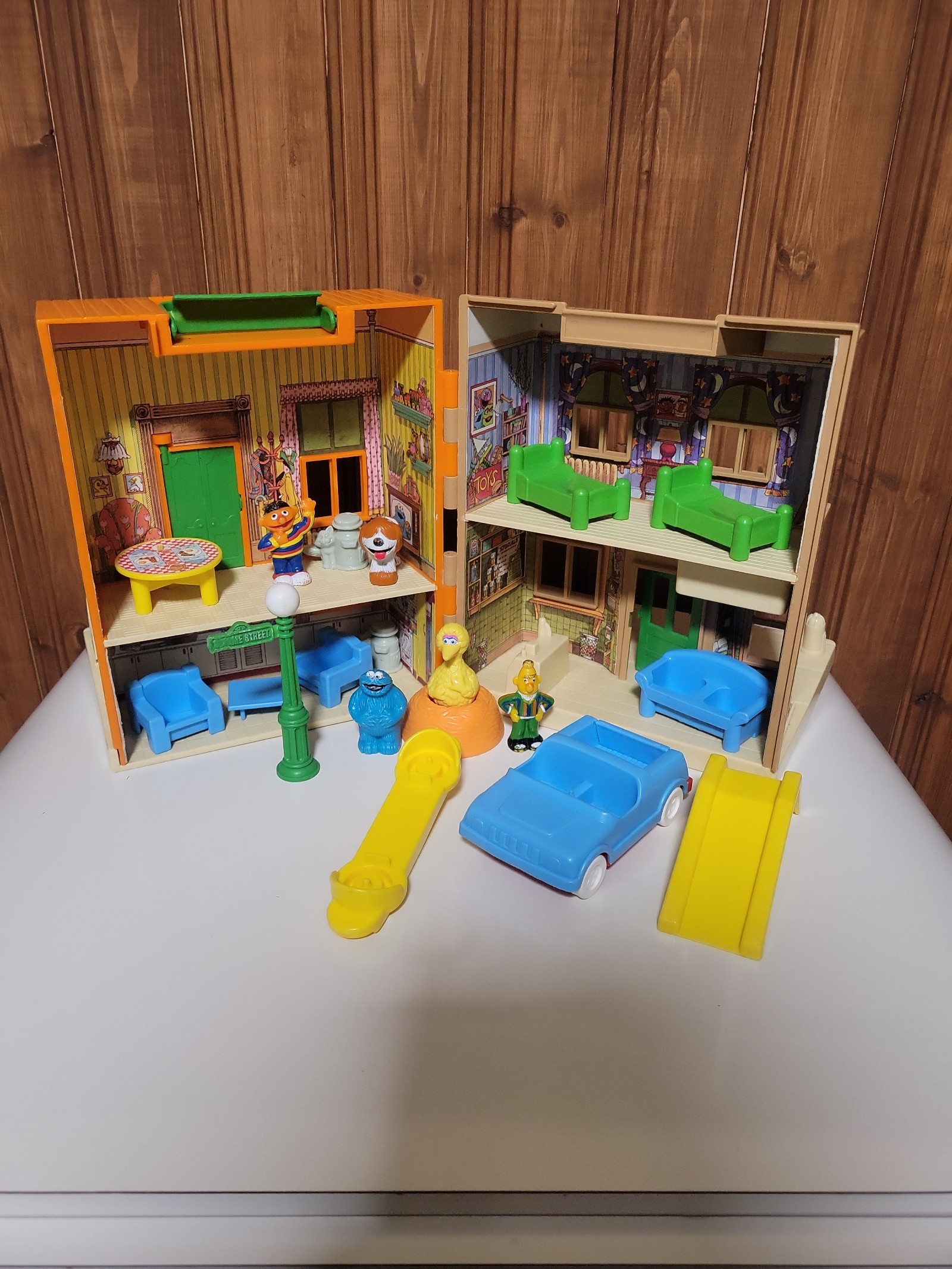 Vintage playskool sesame street 1984 hoopers store