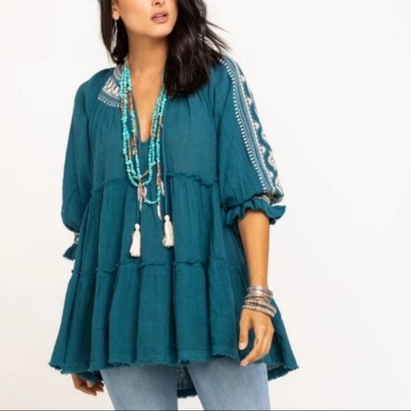 NWT! Free People Size L Embroidered Top