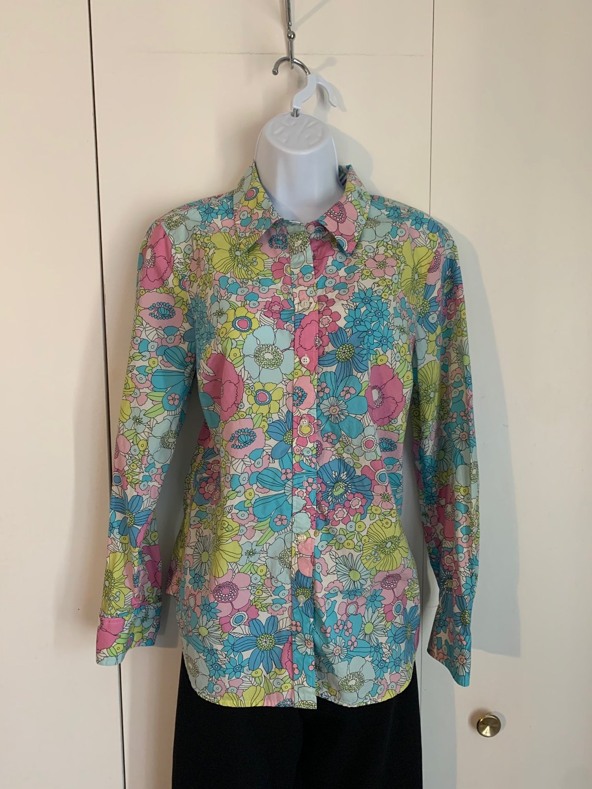 Lot of 2 women Talbots/Loft green/blue floral/striped button down shirt size 8/M