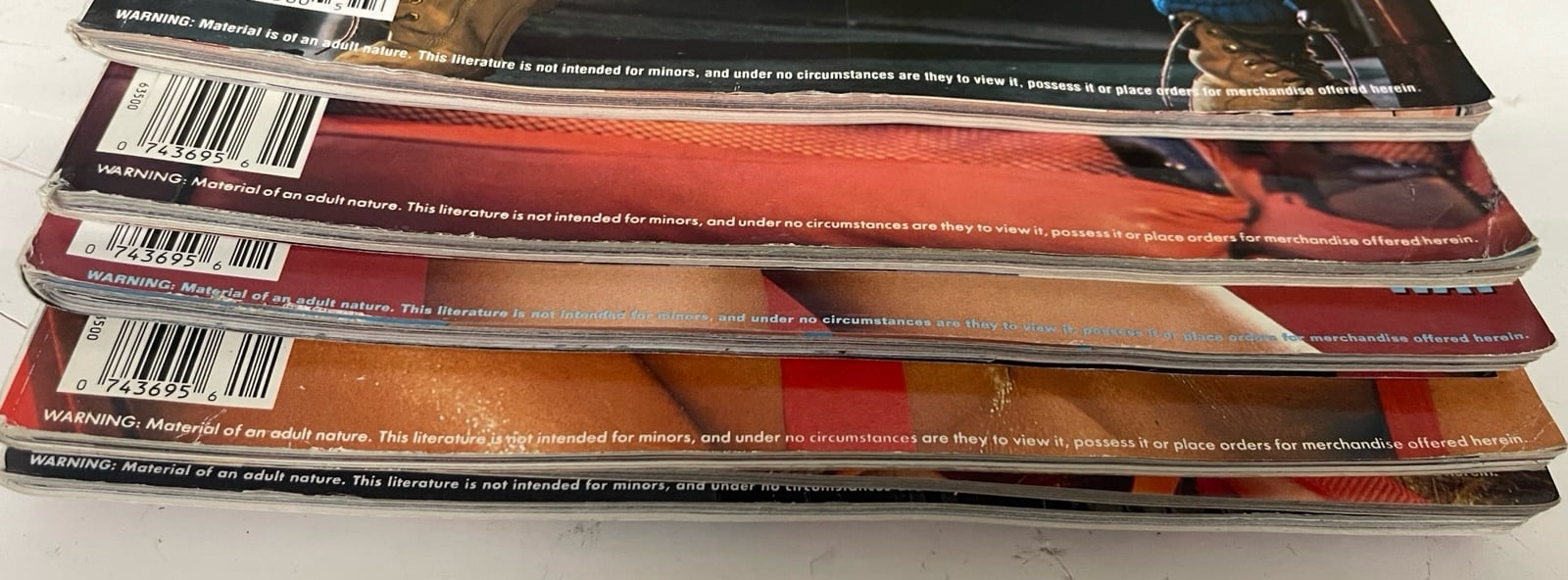 Lot of 7 magazines reserved lot