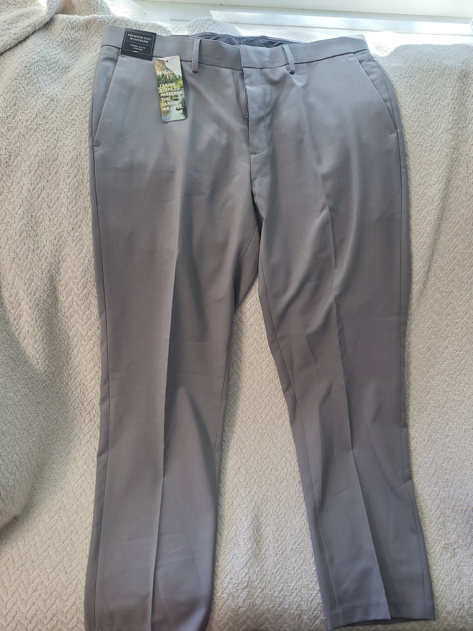 Mens 34W 29L haggar slim flat front dress pants